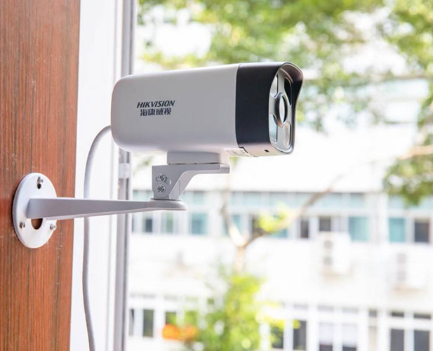 ?？低暠O控安裝高清攝像頭